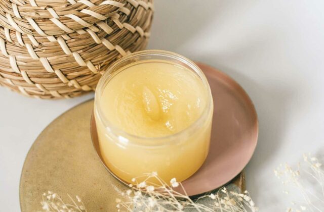 Baume raffermissant à la Pâquerette (Bellis perennis)